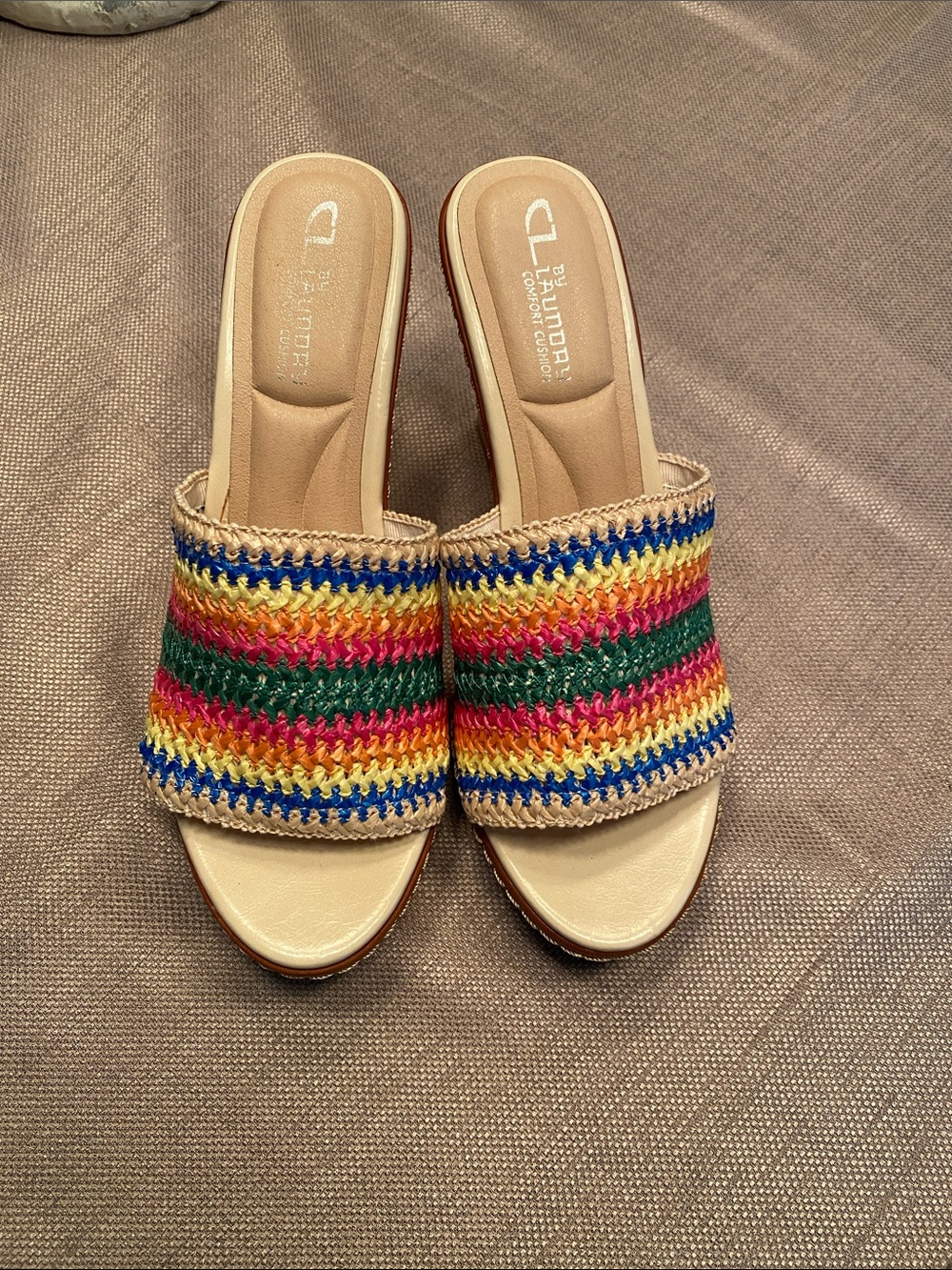 CL by Laundry women’s wedge sandals